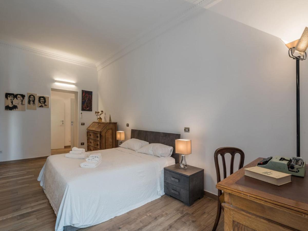 The Best Rent - Elegant Three-Bedroom Apartment A Few Steps From Fontana Di Trevi Ngoại thất bức ảnh
