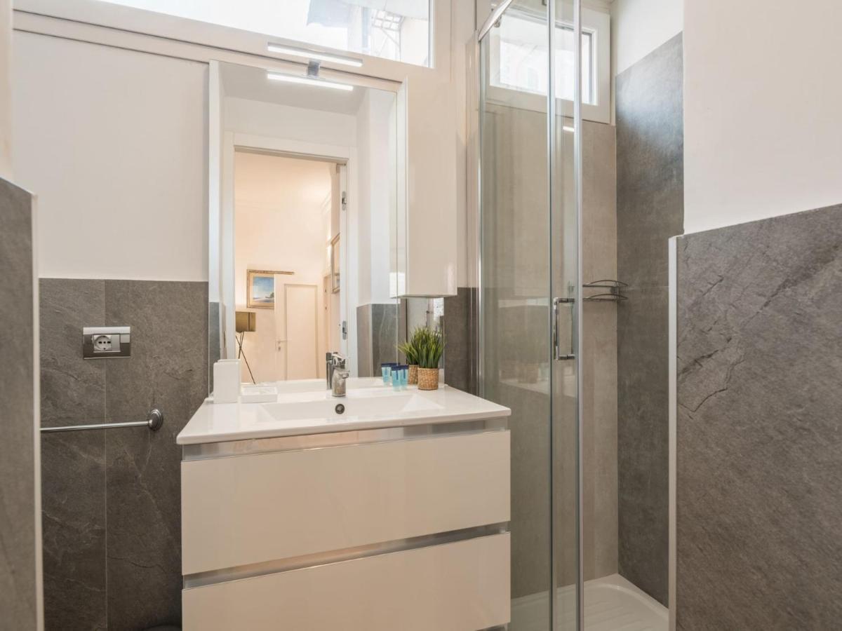 The Best Rent - Elegant Three-Bedroom Apartment A Few Steps From Fontana Di Trevi Ngoại thất bức ảnh