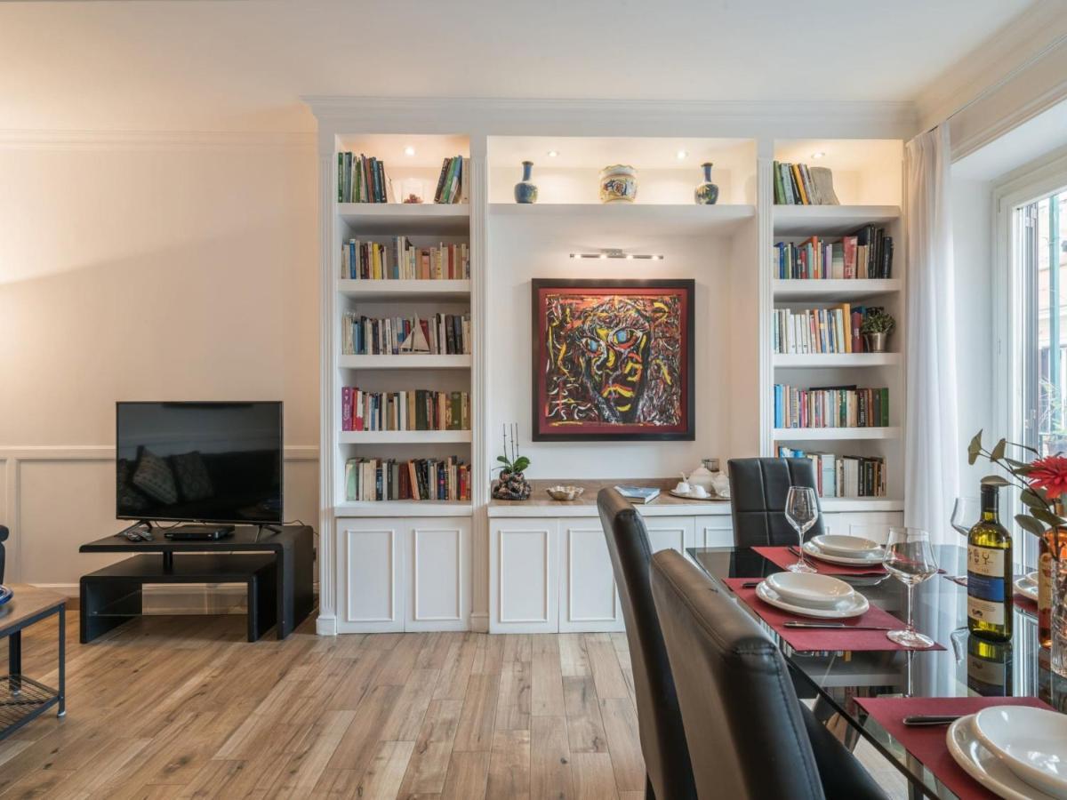 The Best Rent - Elegant Three-Bedroom Apartment A Few Steps From Fontana Di Trevi Ngoại thất bức ảnh